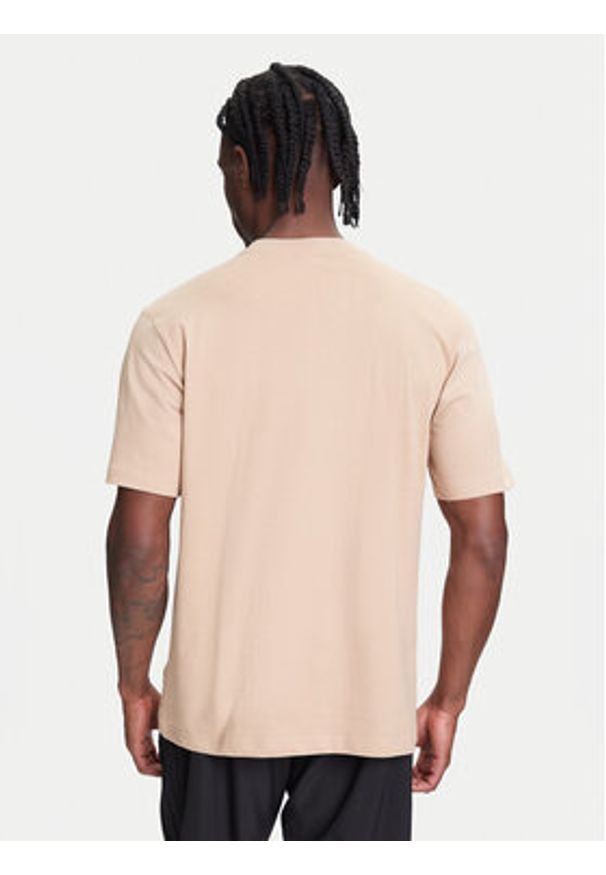 Adidas - adidas T-Shirt Essentials Linear JX5709 Beżowy Regular Fit. Kolor: beżowy. Materiał: bawełna