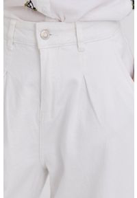 Answear Lab Jeansy damskie kolor biały high waist. Stan: podwyższony. Kolor: biały. Styl: wakacyjny #2