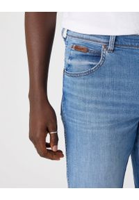 Wrangler - MĘSKIE SPODNIE JEANSOWE WRANGLER TEXAS SLIM LIGHT STRIKE W12SQ148S 112126516 #4