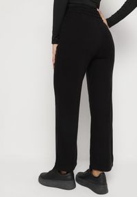 Born2be - Czarne Szerokie Spodnie z Wiskozą Wysokim Stanem i Gumka w Pasie Iritta. Okazja: na co dzień. Stan: podwyższony. Kolor: czarny. Materiał: wiskoza. Styl: elegancki, casual #6