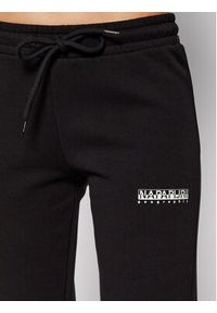 Napapijri Spodnie dresowe M-Box NP0A4G8Y Czarny Regular Fit. Kolor: czarny. Materiał: dresówka, bawełna