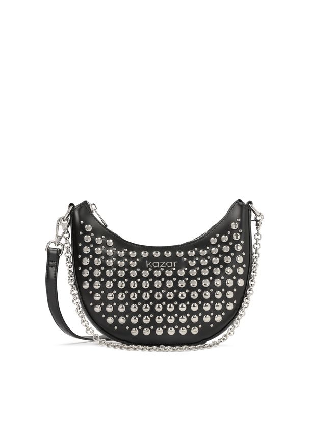 Kazar - Czarna skórzana torebka półksiężyc zdobiona nitami. Kolor: czarny. Wzór: aplikacja. Materiał: skórzane. Styl: casual