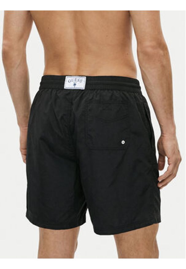 Guess Szorty kąpielowe F6GT01 WN162 Czarny Regular Fit. Kolor: czarny. Materiał: syntetyk