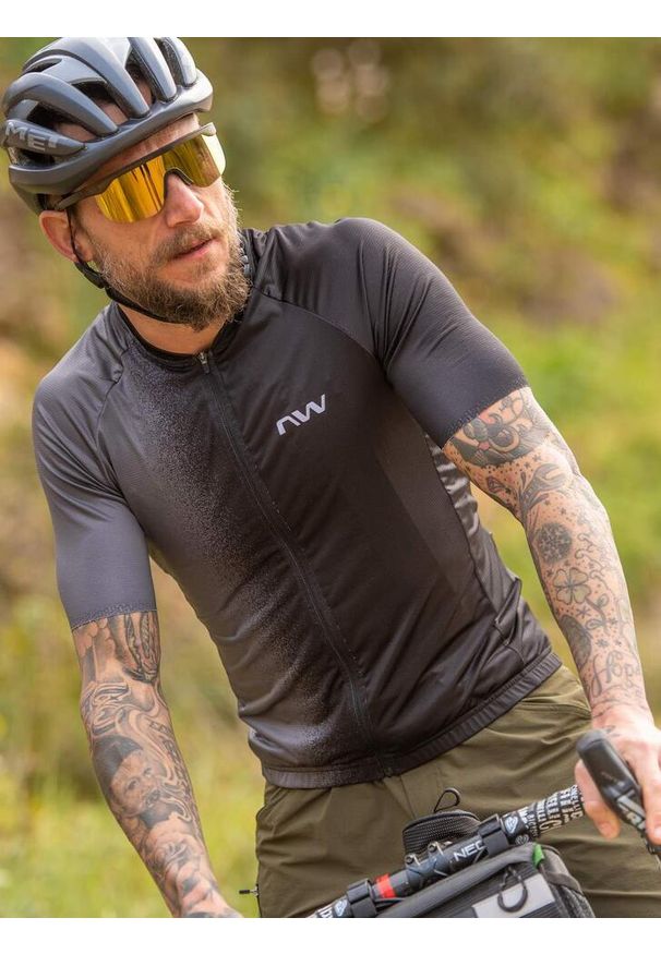 Koszulka rowerowa NORTHWAVE BLADE Jersey czarno szara. Kolor: wielokolorowy, czarny, szary. Materiał: jersey