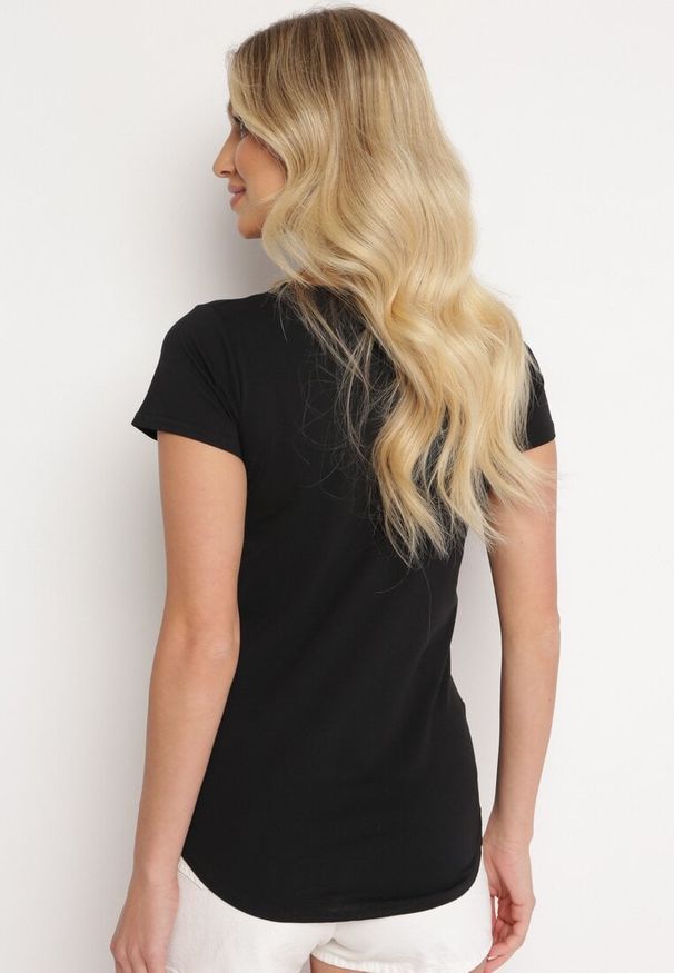 Born2be - Czarny Klasyczny T-shirt z Bawełny Ozdobiony Nadrukiem Getantia. Okazja: na co dzień. Kolor: czarny. Materiał: bawełna. Wzór: aplikacja, nadruk. Styl: klasyczny
