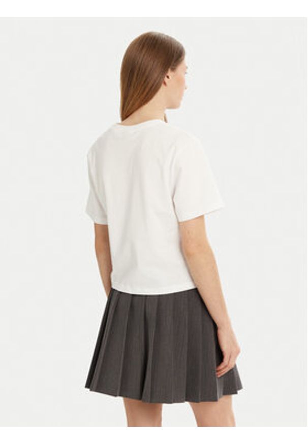 Guess T-Shirt V5GI04 I3Z14 Biały Regular Fit. Kolor: biały. Materiał: bawełna