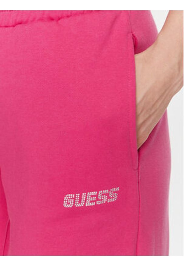 Guess Spodnie dresowe Eleanora V4RB10 KC5O0 Różowy Regular Fit. Kolor: różowy. Materiał: bawełna