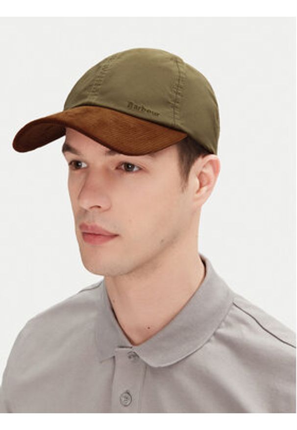 Barbour Czapka z daszkiem Transport Cap MHA0888GN31 Zielony. Kolor: zielony. Materiał: bawełna