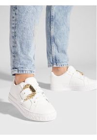 Versace Jeans Couture Sneakersy 75VA3SK9 Biały. Kolor: biały. Materiał: skóra