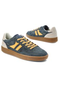 Sneakersy męskie Filippo, cholewka ze skóry naturalnej zamszowej z perforacją i wstawkami ze skóry licowej wiązanie z przodu zabudowany przód na grub. Kolor: niebieski. Materiał: skóra, zamsz. Szerokość cholewki: normalna #6