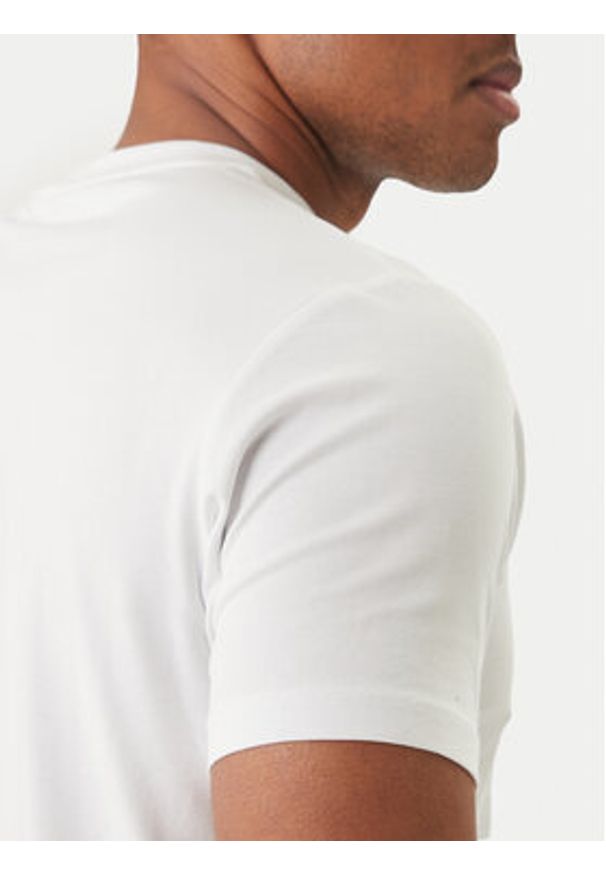 Karl Lagerfeld - KARL LAGERFELD T-Shirt 755780 500235 Biały Regular Fit. Typ kołnierza: dekolt w karo. Kolor: biały. Materiał: bawełna