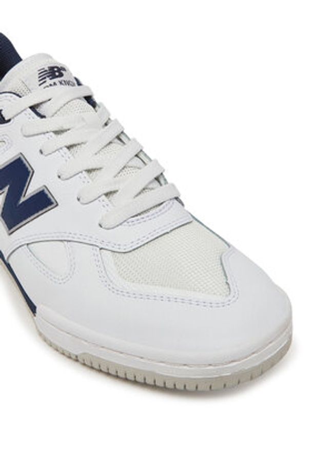 New Balance Sneakersy NM600TTN Biały. Kolor: biały. Materiał: zamsz, skóra