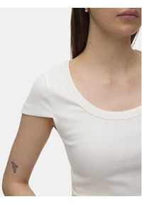 Vero Moda T-Shirt Chloe 10344953 Biały Slim Fit. Kolor: biały. Materiał: bawełna #4