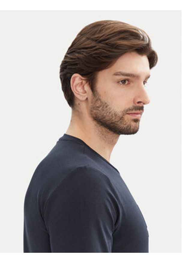 EA7 Emporio Armani Longsleeve 7M000227 AF10373 UB102 Granatowy Slim Fit. Kolor: niebieski. Materiał: bawełna. Długość rękawa: długi rękaw