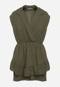 Born2be - Ciemnozielony Krótki Kombinezon z Falbankami i Kołnierzykiem Laravia. Kolor: zielony. Długość: krótkie. Styl: wizytowy, elegancki #6