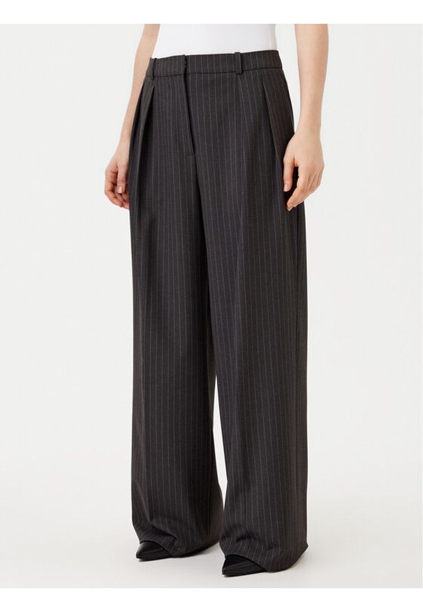 Hugo - HUGO Spodnie palazzo 50531003 Szary Regular Fit. Kolor: szary. Materiał: syntetyk, wiskoza