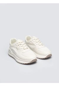 Big-Star - Sneakersy damskie ze skóry ekologicznej beżowe NN274A088 801. Okazja: na spacer, na co dzień. Nosek buta: okrągły. Kolor: beżowy. Materiał: skóra ekologiczna. Wzór: gładki. Sport: turystyka piesza #6