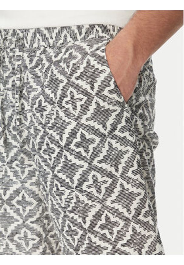 Jack & Jones - Jack&Jones Szorty materiałowe Jaiden 12277620 Szary Relaxed Fit. Kolor: szary. Materiał: bawełna