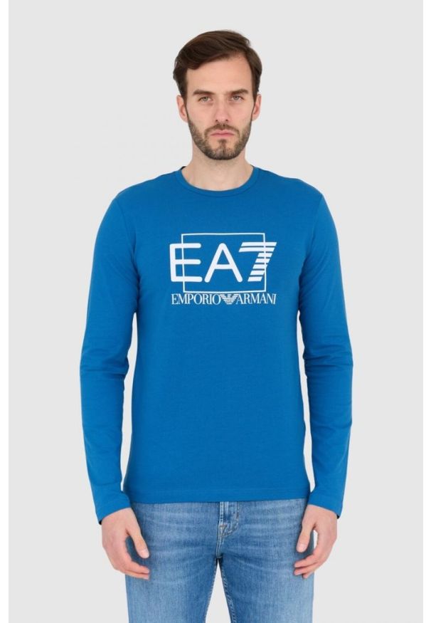 EA7 Emporio Armani - EA7 Niebieski męski bawełniany longsleeve, Rozmiar XL. Kolor: niebieski. Materiał: bawełna. Długość rękawa: długi rękaw. Długość: długie