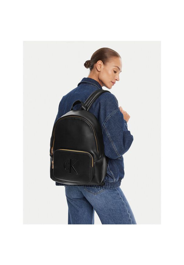 Plecak Calvin Klein. Kolor: czarny