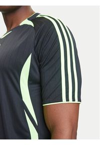 Adidas - adidas T-Shirt Teamgeist adicolor JW5872 Czarny Loose Fit. Kolor: czarny. Materiał: syntetyk #3