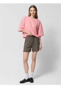 outhorn - T-shirt oversize gładki damski Outhorn - fuksja. Kolor: różowy. Materiał: bawełna, dzianina. Długość rękawa: krótki rękaw. Długość: krótkie. Wzór: gładki #2