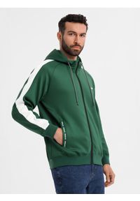 Ombre Clothing - Rozpinana męska bluza z kapturem i lampasami - ciemnozielona V7 - Rozmiar: M. Typ kołnierza: kaptur. Kolor: zielony. Materiał: guma, tkanina, dzianina, poliester, materiał. Wzór: gładki, aplikacja, nadruk. Styl: retro, sportowy #5