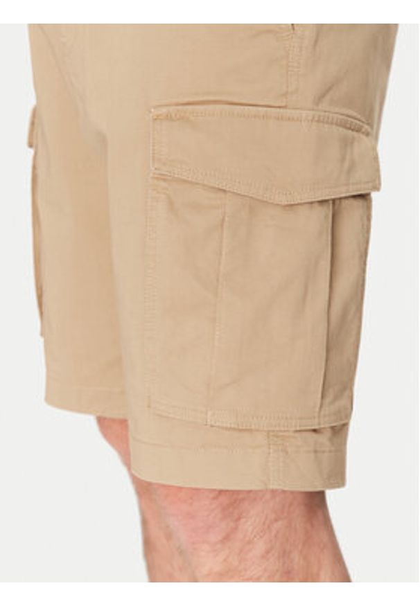 GANT - Gant Szorty materiałowe 205069 Beżowy Relaxed Fit. Kolor: beżowy. Materiał: bawełna