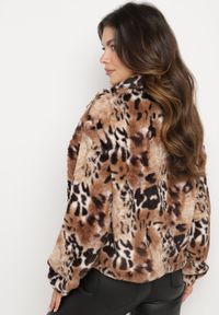 Born2be - Czarno-Beżowa Futerkowa Kurtka ze Ściągaczami i Kołnierzykiem w Animal Print Fortilia. Okazja: na spacer. Kolor: czarny. Materiał: futro, jeans, materiał. Długość rękawa: długi rękaw. Długość: długie. Wzór: nadruk. Styl: elegancki #3