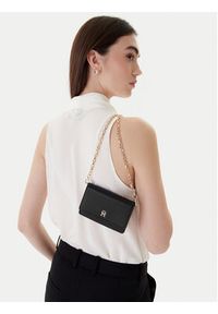 TOMMY HILFIGER - Tommy Hilfiger Torebka Th Icon Card Holder W/Chain AW0AW18248 Czarny. Kolor: czarny. Materiał: skórzane #4