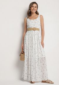 Born2be - Jasnoniebieska Rozkloszowana Sukienka w Kwiaty Ozdobiona Plecionym Paskiem Iffalle. Okazja: na spacer, na co dzień. Kolor: niebieski. Materiał: skóra. Wzór: aplikacja, kwiaty. Typ sukienki: proste. Styl: casual, elegancki #7