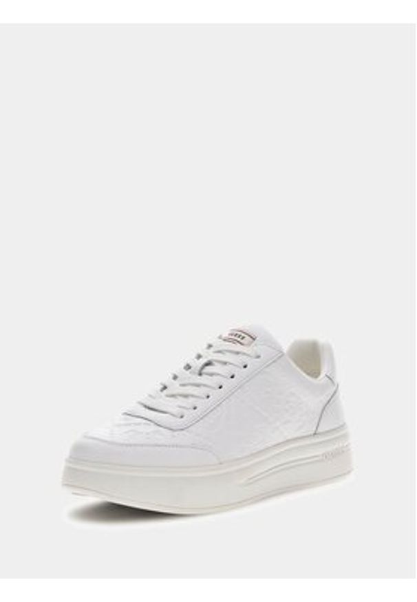 Guess Sneakersy FMFWI3 LEA12 Biały. Kolor: biały. Materiał: skóra