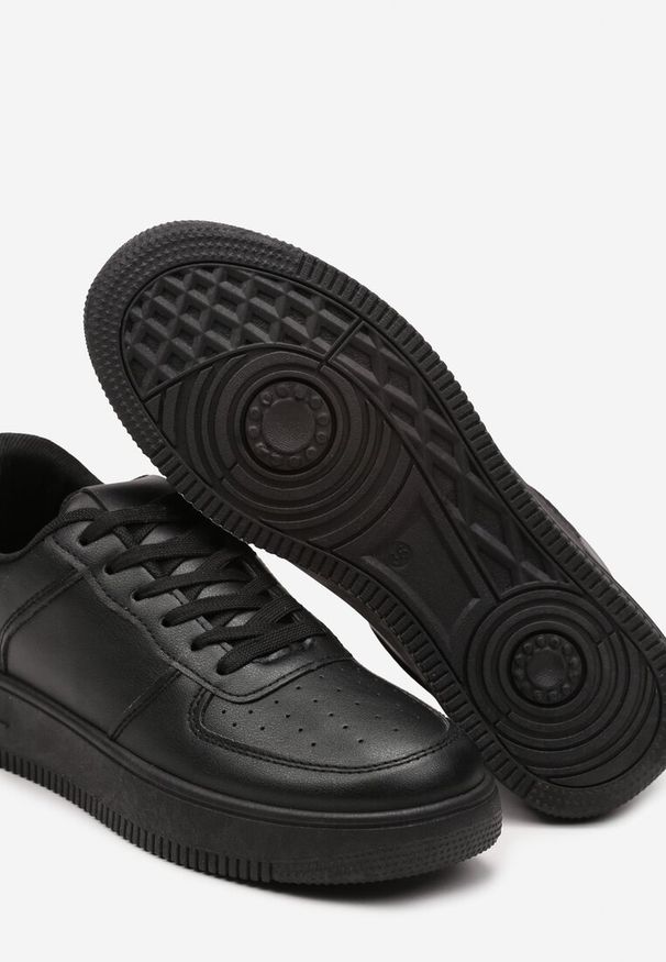 Renee - Czarne Sneakersy z Ekoskóry do Kostki ze Sznurowaniami Patrila. Okazja: na spotkanie biznesowe. Nosek buta: okrągły. Kolor: czarny. Materiał: jeans. Obcas: na obcasie. Wysokość obcasa: niski