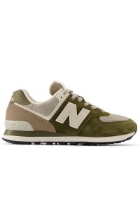 Buty unisex New Balance U574BWS - zielone. Kolor: zielony. Materiał: materiał, zamsz, syntetyk, guma, skóra. Szerokość cholewki: normalna. Model: New Balance 574 #1