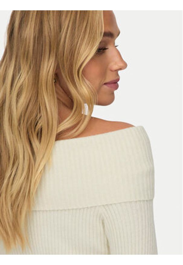 only - ONLY Sweter Katia 15311830 Écru Regular Fit. Materiał: syntetyk