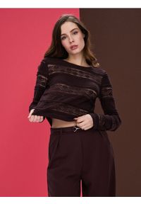 Sinsay - Ażurowa bluzka - brązowy. Kolor: brązowy. Wzór: ażurowy #1