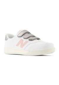 Buty New Balance Jr PVCT60WP białe. Okazja: na uczelnię. Zapięcie: rzepy. Kolor: biały. Materiał: skóra, syntetyk, materiał, guma. Szerokość cholewki: normalna #4