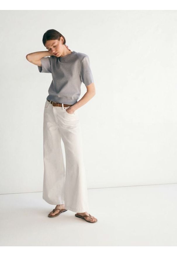 Reserved - Sweter z wiskozą - jasnoszary. Kolor: szary. Materiał: wiskoza