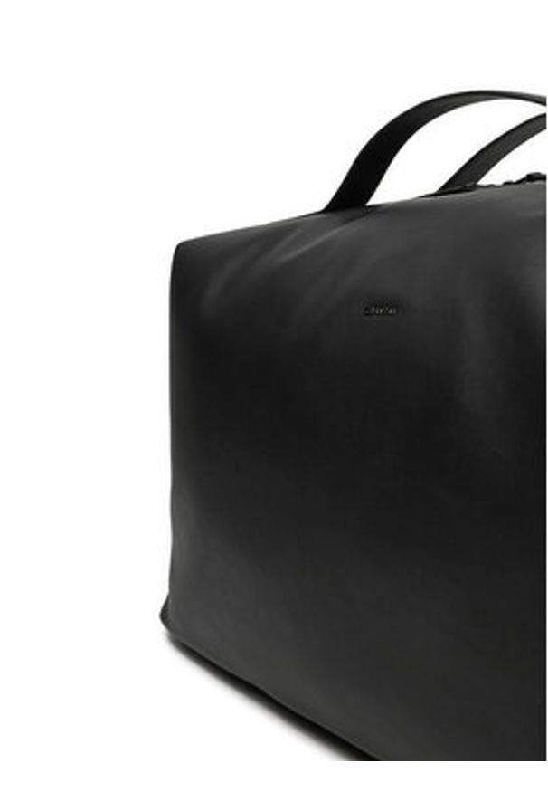 Calvin Klein Torba Ck Refined Weekender K50K512776 Czarny. Kolor: czarny. Materiał: skóra