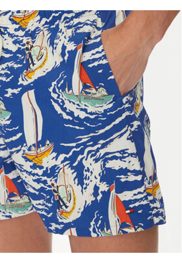 TOMMY HILFIGER - Tommy Hilfiger Szorty kąpielowe UM0UM03491 Niebieski Regular Fit. Kolor: niebieski. Materiał: syntetyk