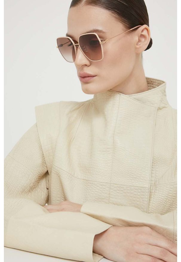 Furla okulary przeciwsłoneczne damskie kolor beżowy. Kolor: beżowy. Wzór: geometria
