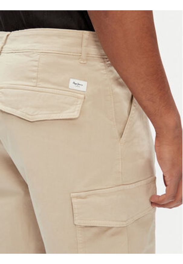 Pepe Jeans Szorty materiałowe Seasonal PM801179 Beżowy Regular Fit. Kolor: beżowy. Materiał: bawełna