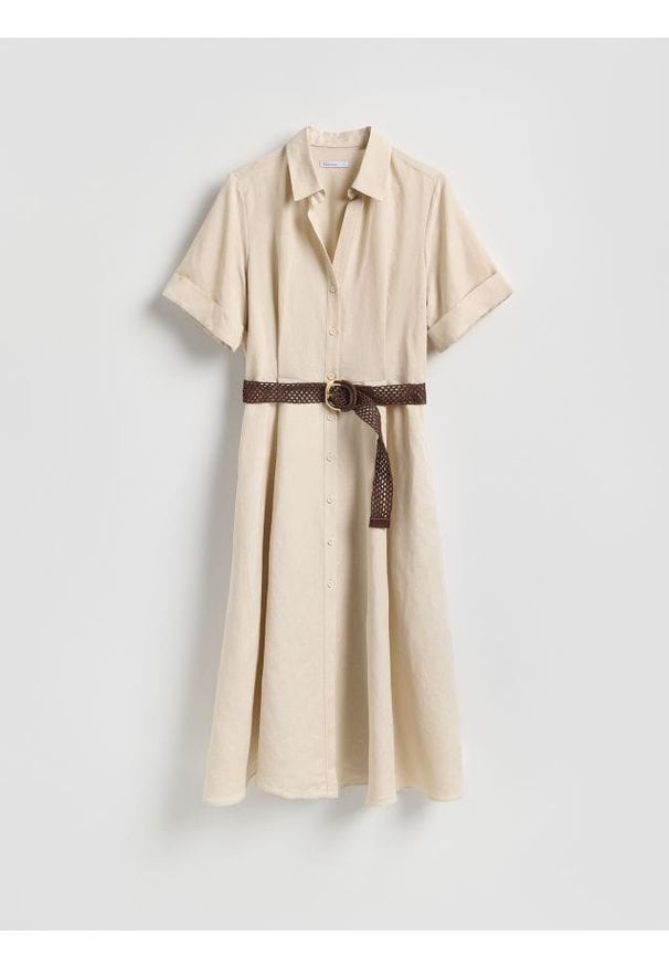 Reserved - Sukienka midi z lnem - beżowy. Kolor: beżowy. Materiał: len. Długość: midi