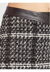 Sisley Spódnica mini 4SYLL000R Czarny Regular Fit. Kolor: czarny. Materiał: syntetyk #4