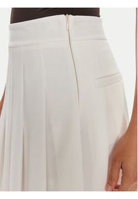 ViCOLO Spódnica plisowana TB0979 Biały Relaxed Fit. Kolor: biały. Materiał: wiskoza