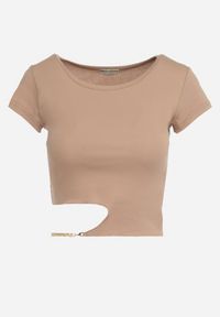 Born2be - Ciemnobeżowy Bawełniany T-shirt z Asymetrycznym Wycięciem i Ozdobnym Łańcuszkiem Glitia. Okazja: na co dzień. Kolor: beżowy. Materiał: bawełna. Styl: casual #5