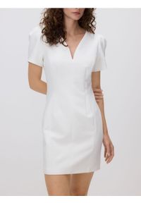 Reserved - Sukienka mini - złamana biel. Materiał: tkanina, wiskoza. Długość: mini #1