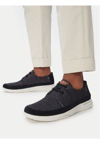 Clarks Sneakersy Easeway Lace 26181368 Czarny. Kolor: czarny. Materiał: materiał #1