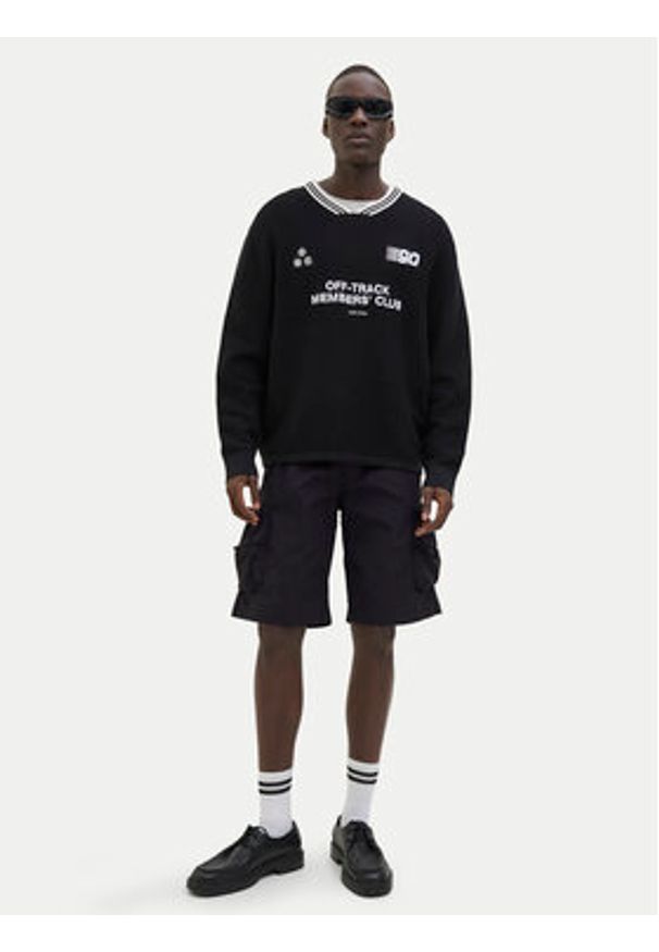 Jack & Jones - Jack&Jones Szorty materiałowe Cole 12269386 Czarny Cargo Fit. Kolor: czarny. Materiał: syntetyk
