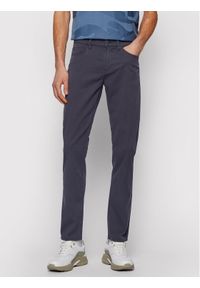 BOSS - Boss Spodnie materiałowe Delaware 3-5-20 50449504 Granatowy Slim Fit. Kolor: niebieski. Materiał: bawełna